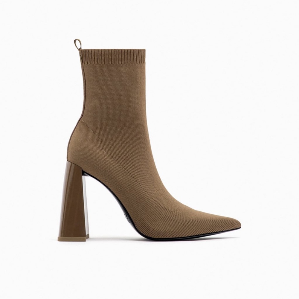 COPY - ZARA Heeled Boots | FABRIC ANKLE BOOT WITH GEOMETRIC HEEL | Size 37
